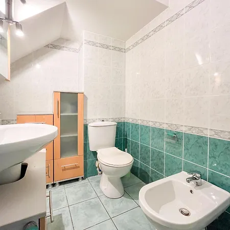 Barralis Hyper Center 2 Pers Ac Wifi *