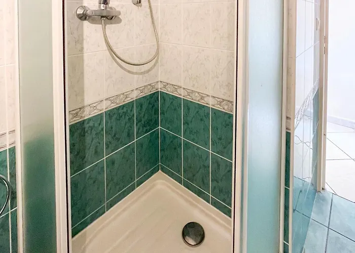 Barralis Hyper Center 2 Pers Ac Wifi *